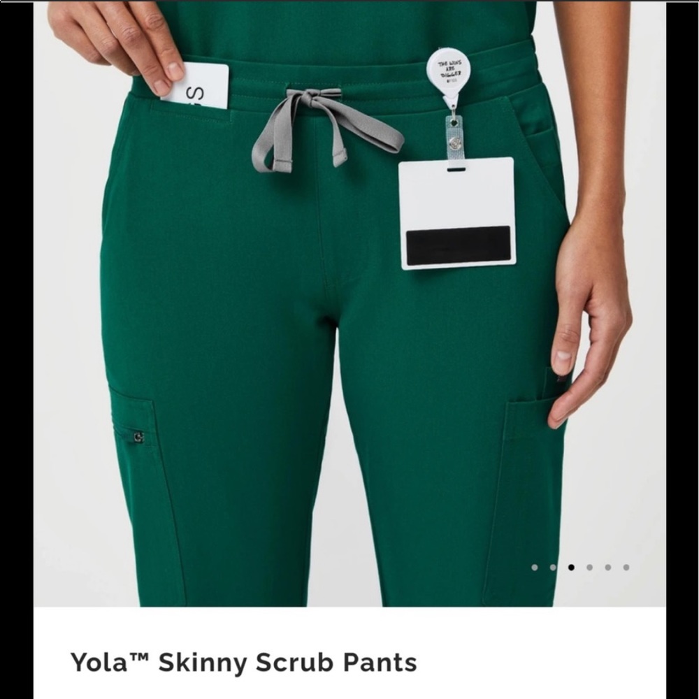 FIGS Yola Skinny Scrub Pants – Limited Edition Hunter Green